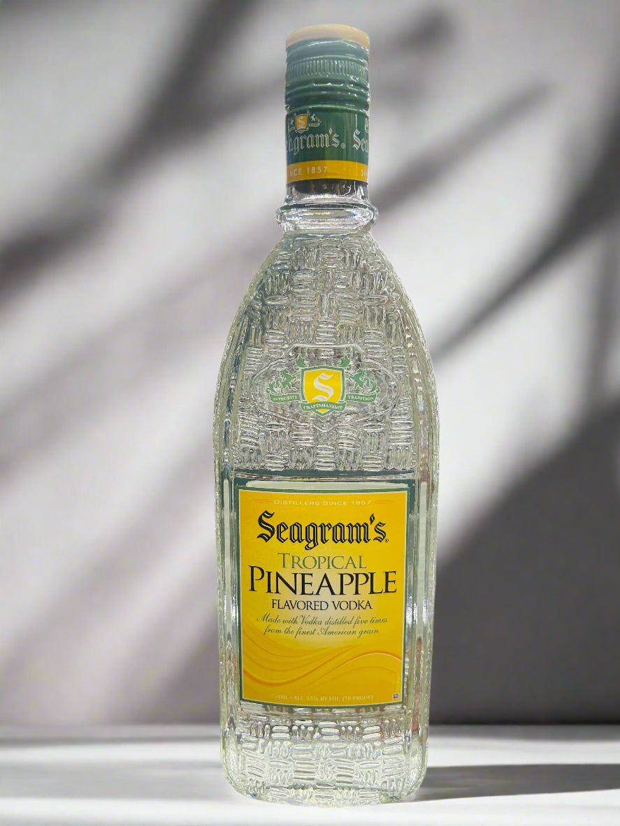 Vodka Seagram's con sabor a piña tropical